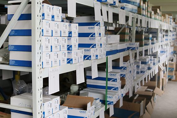 中能華邦電氣控制全部采用正泰、施耐德等品牌，
電氣元件，質(zhì)量安全可靠。