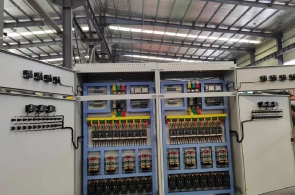 動(dòng)力柜（控制柜）